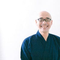 Satoshi YAKUさんのプロフィールアイコン