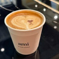 まこっちゃんさんのプロフィールアイコン